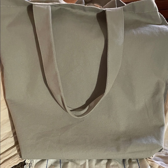 Taylor Swift Beige Tote Bag with Artistic Print - Picture 3 of 5